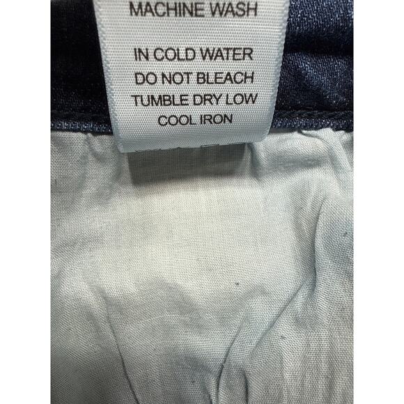 Judy Blue High Waist Destroy Cuffed Boyfriend Fit Denim Jeans Size 11/30 - Picture 13 of 13